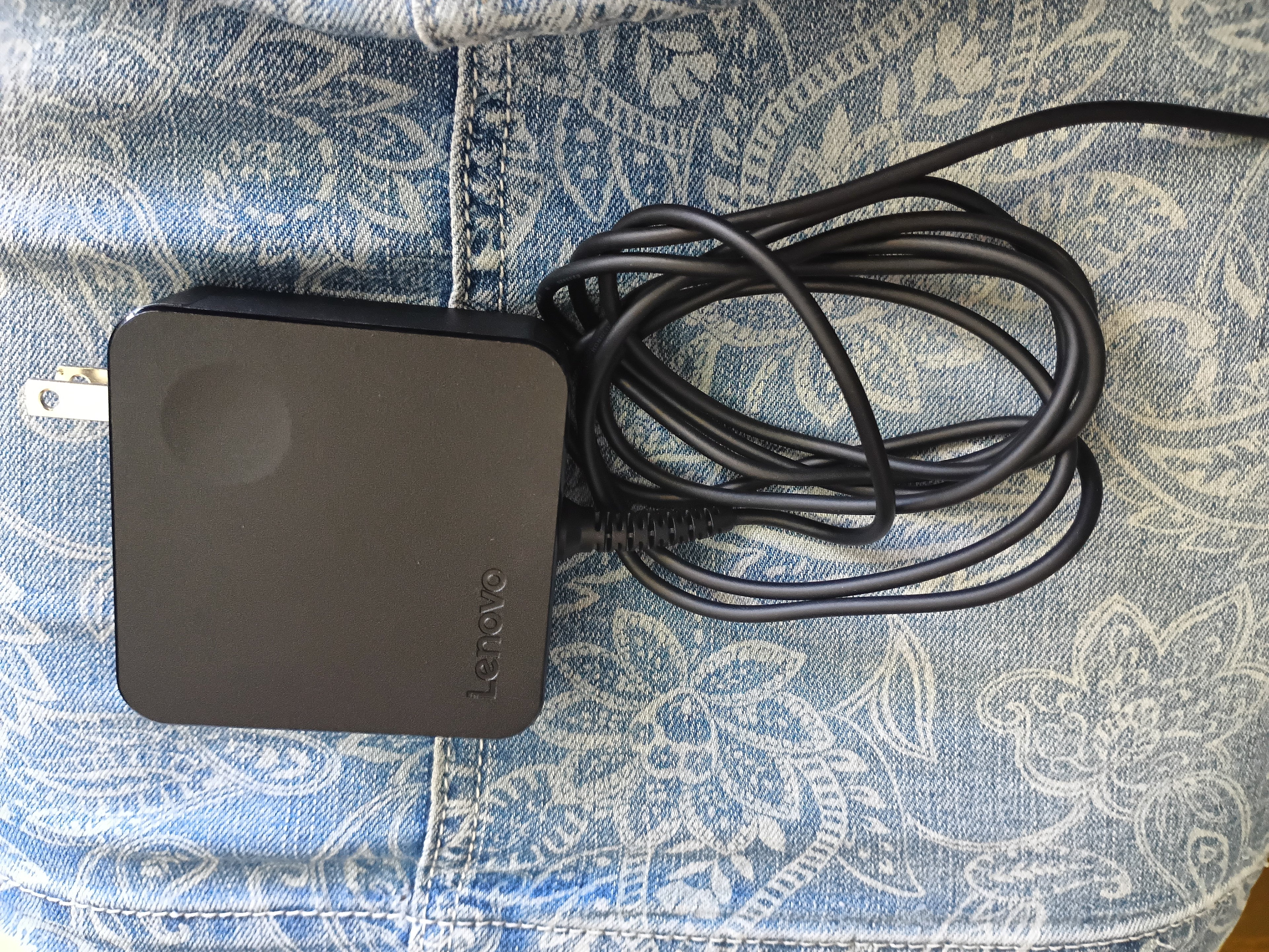 C720 Chromebook LENOVO + Adapter